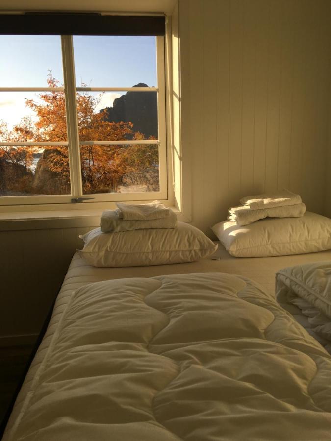 Lofoten Sea Lodge Sennesvik Exterior foto